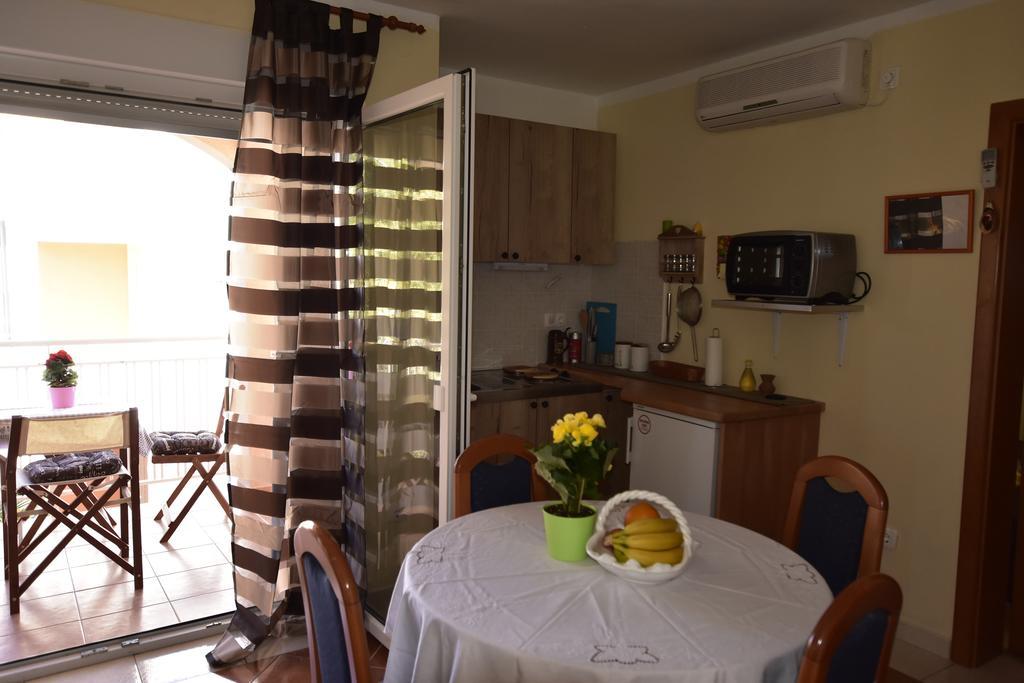 Apartman Sena Vodice Bagian luar foto