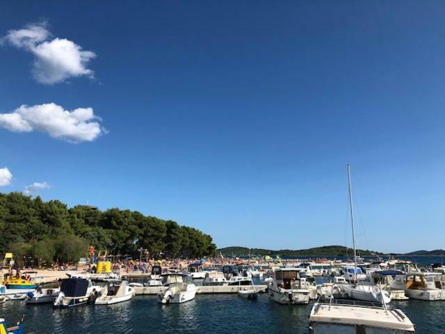 Apartman Sena Vodice Bagian luar foto